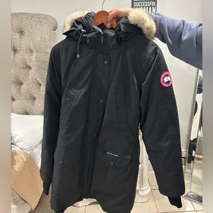 Women’s Canada Goose Trillium Black Jacket Medium Authentic